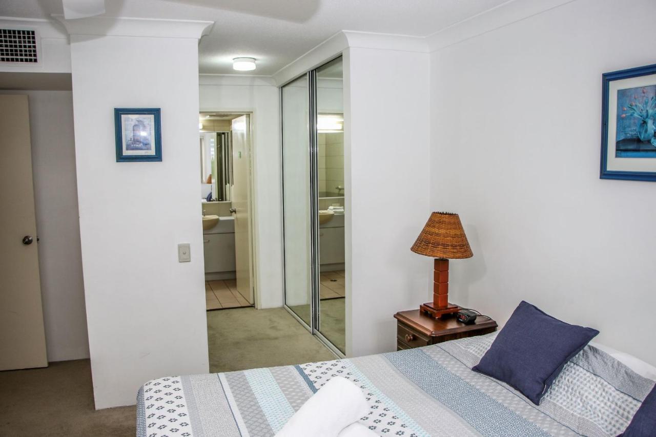 גולד קוסט Surfers Beach Holiday Apartments מראה חיצוני תמונה
