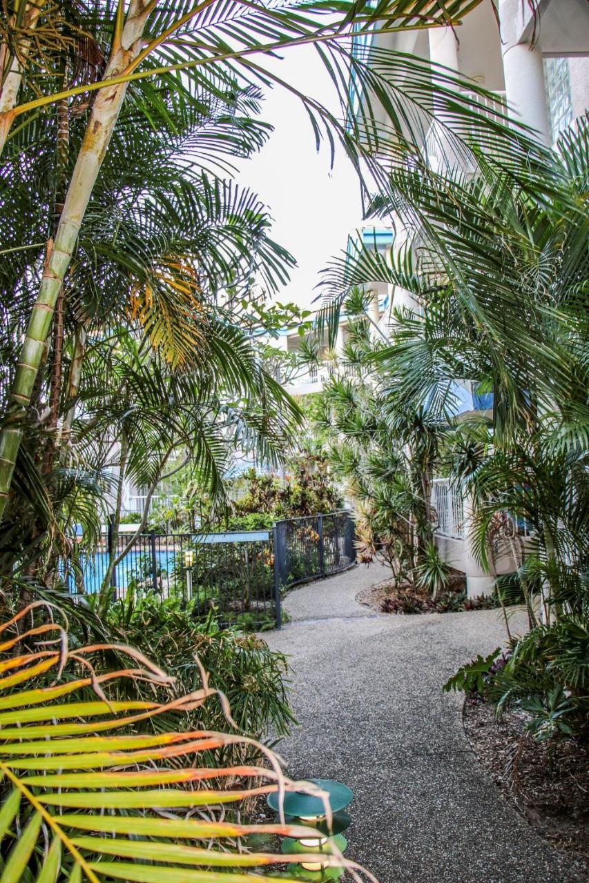 גולד קוסט Surfers Beach Holiday Apartments מראה חיצוני תמונה