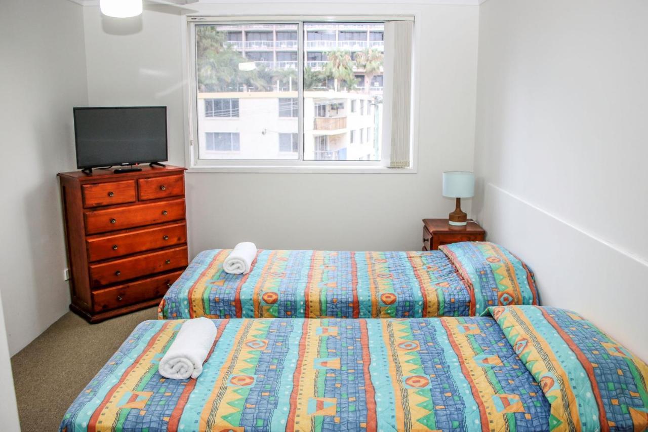 גולד קוסט Surfers Beach Holiday Apartments מראה חיצוני תמונה