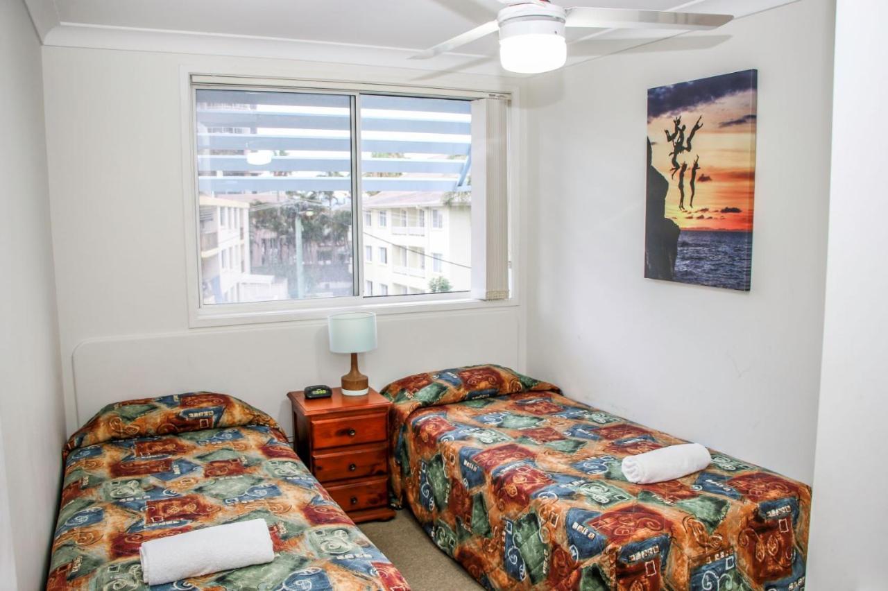 גולד קוסט Surfers Beach Holiday Apartments מראה חיצוני תמונה