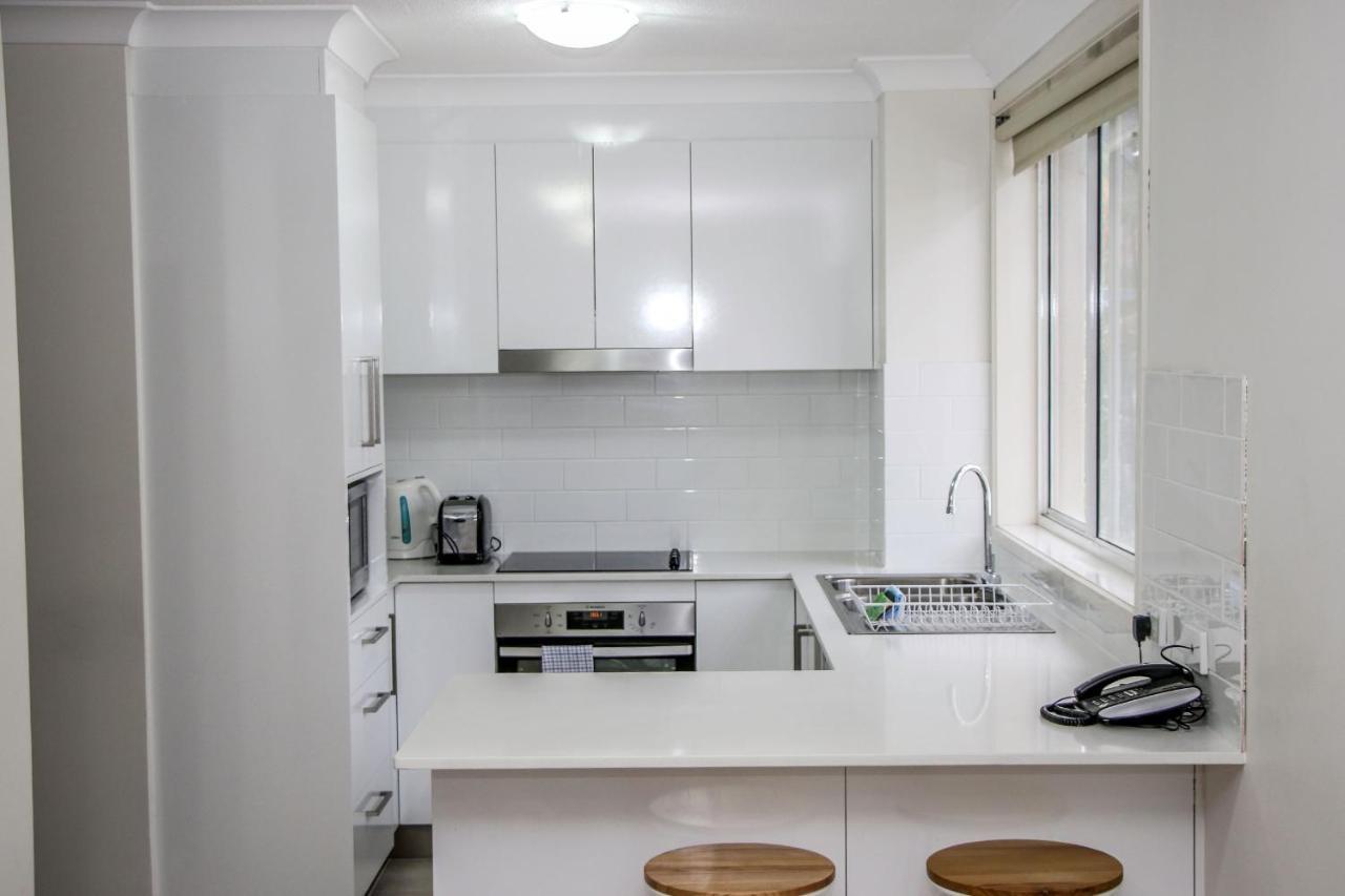 גולד קוסט Surfers Beach Holiday Apartments מראה חיצוני תמונה