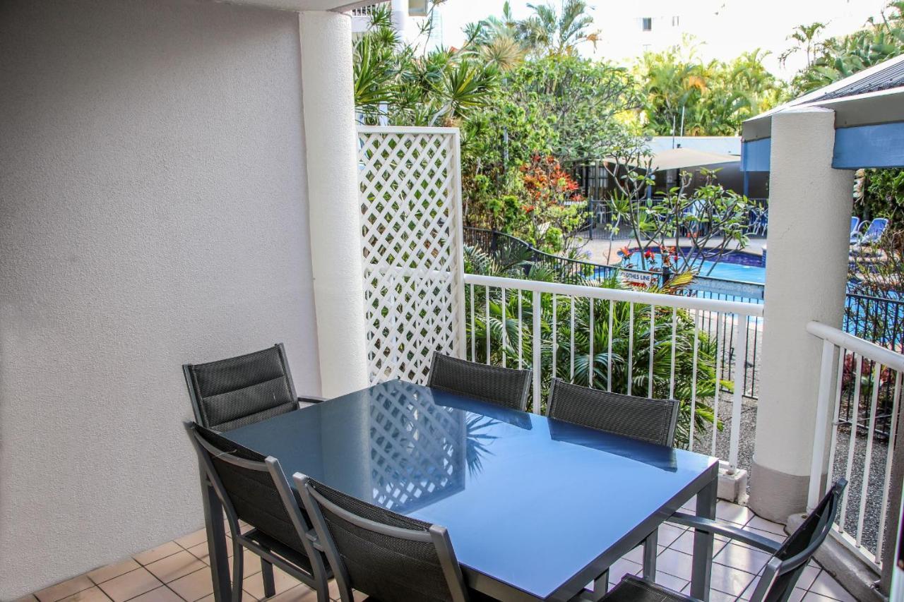 גולד קוסט Surfers Beach Holiday Apartments מראה חיצוני תמונה